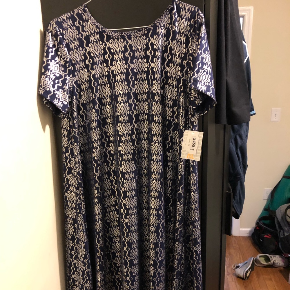 Lularoe Elegant Carly